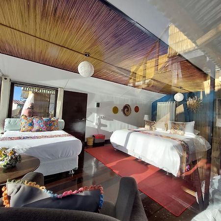 Uros Lodge Peru Puno Bagian luar foto