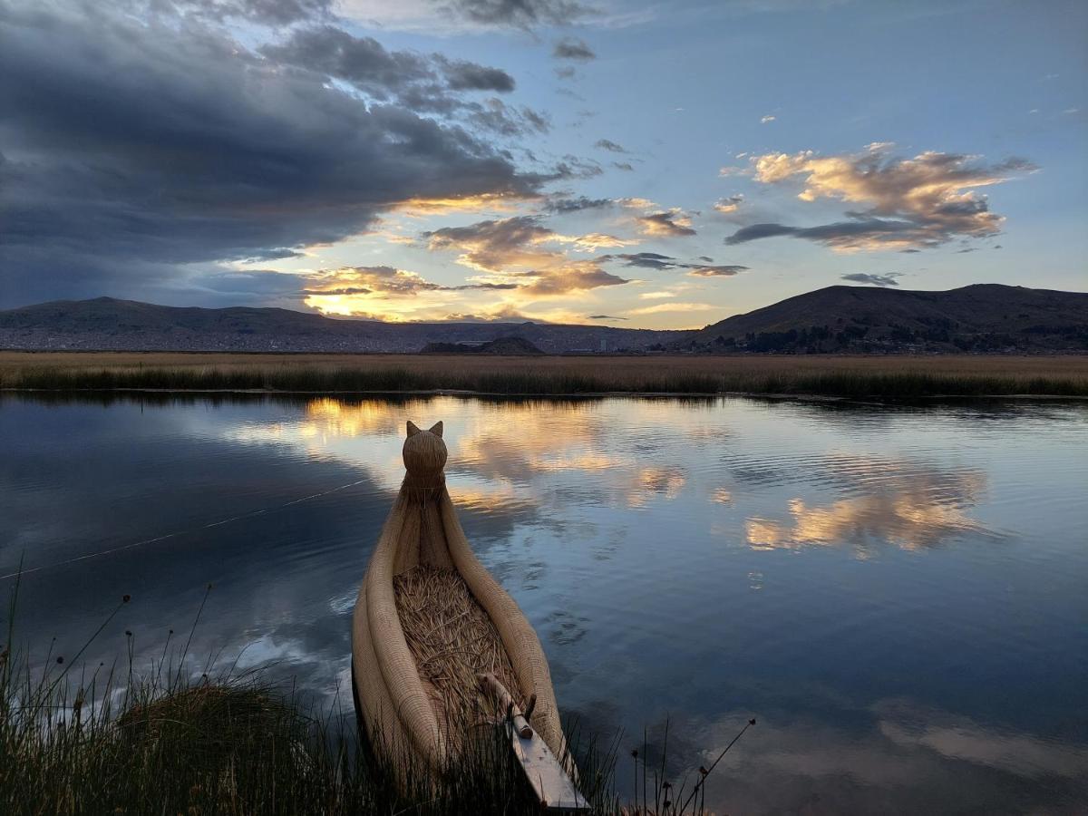 Uros Lodge Peru Puno Bagian luar foto