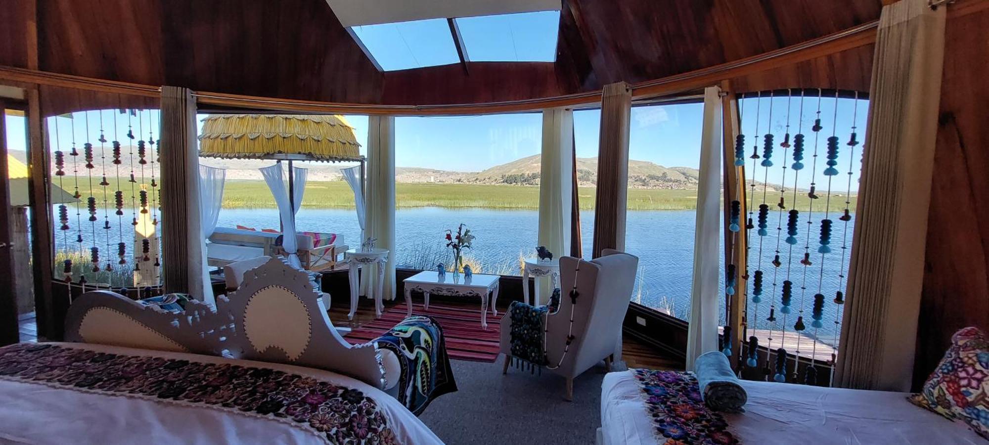 Uros Lodge Peru Puno Bagian luar foto